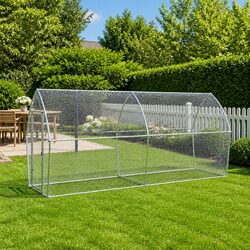 Spacious Chicken Cage 400x105x182 cm for Outdoor Use