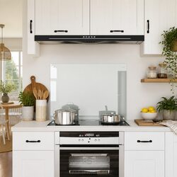 Elegant Glass Backsplash to Enhance Your Kitchen Space
