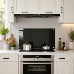 Black Kitchen Backsplash 90x50 cm Made of Tempered Glass