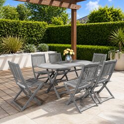 Elevate Your Outdoor Space with This Dining Set