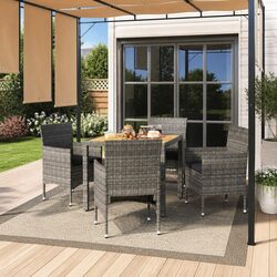 Stylish Outdoor Dining Set for Family Gatherings