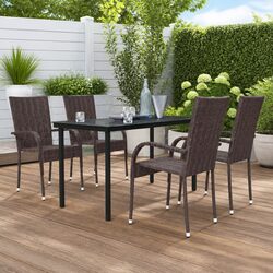 Enhance Your Outdoor Space with This Dining Set