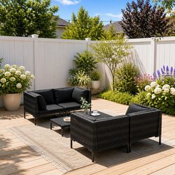 Elevate Your Outdoor Experience with a Stylish Lounge Set