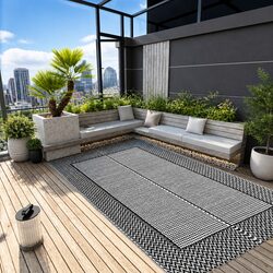 Enhance Your Outdoor Space with a Grey 190x290 cm Rug