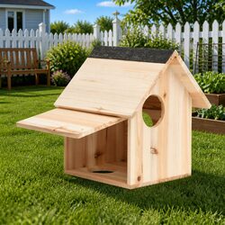 Enhance Your Garden with a Wooden Squirrel House 26x25x29cm