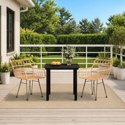 Enhance Your Outdoor Dining Experience with This Set