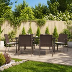 Enhance Your Outdoor Space with 6 Stylish Garden Chairs