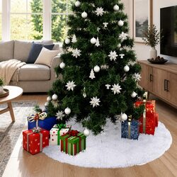 Elevate Your Holiday Decor with This White Christmas Tree Skirt