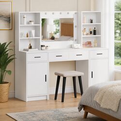 White Dressing Table Set for a Modern Bedroom