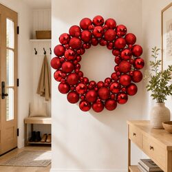 Celebrate the Season with a 45cm Red Christmas Wreath