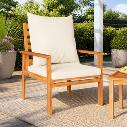 Enhance Your Outdoors with Comfortable Lounge Chairs