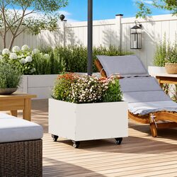 Enhance Your Outdoor Space with This Parasol Base