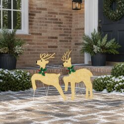 Charming LED Reindeer Decorations for Festive Spaces