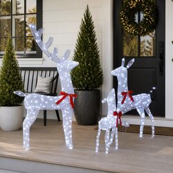 Festive 3 Piece LED Reindeer Family Decoration Set