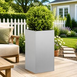 Elevate Your Outdoor Area with This 40x40x80 cm Planter Box