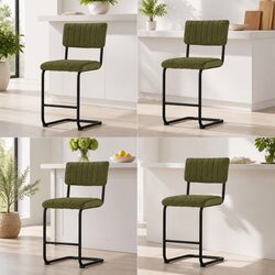 Set of 4 Elegant Green Velvet Bar Stools for Your Home