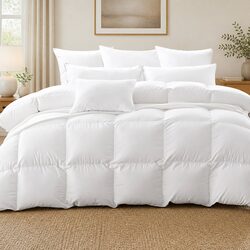 Cozy King Goose Down Feather Quilt for Winter Comfort