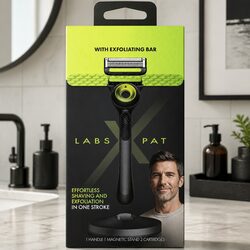 Ergonomic Razor Handle with Cartridges and Magnetic Stand