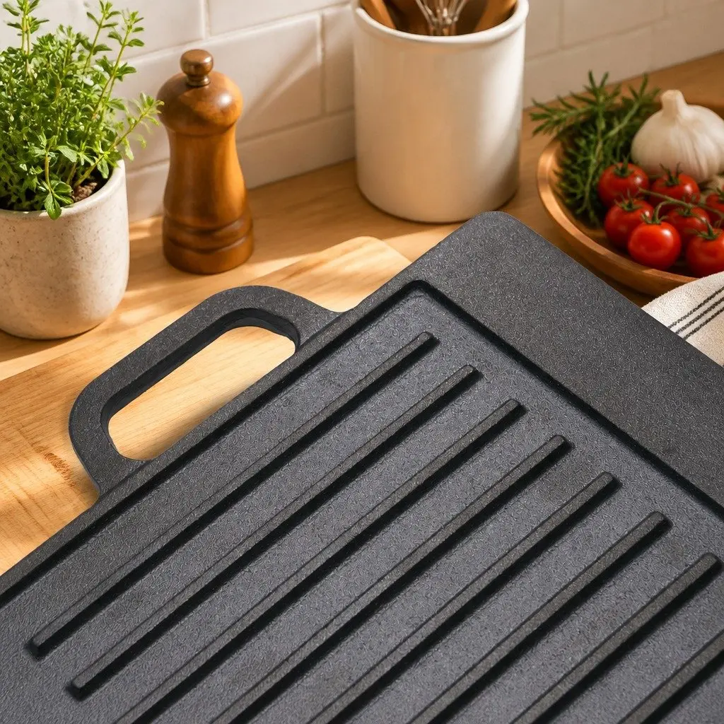 Cast Iron Reversible Griddle Pan 49.5cm Smooth and Ribbed Grill Surfaces Pre-Seasoned for Non-Stick Cooking