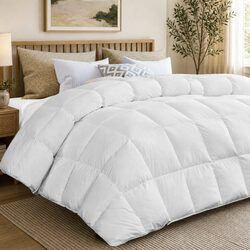 Elevate Your Bedroom with This All Season Quilt