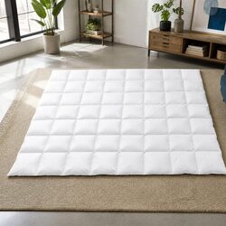 Enhance Your Space with Our Cozy Winter Duvet