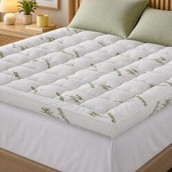 Comfortable King Mattress Topper 11cm Thick with Bamboo Blend