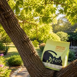 Eco-Friendly Clumping Cat Litter 15kg Pack for Your Home