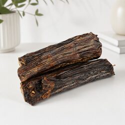 Enhance Your Dog’s Space with a Kangaroo Tail Chew 20cm